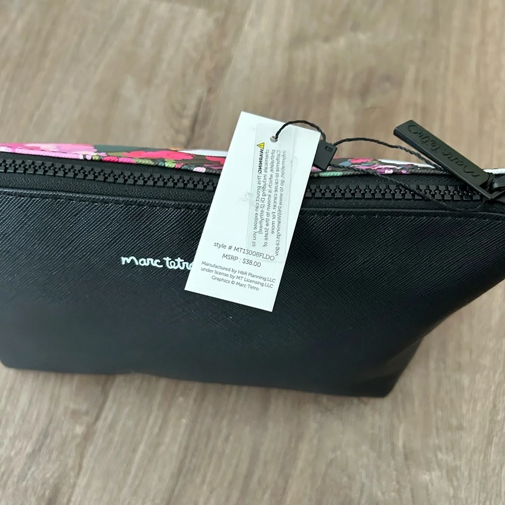 Marc Tetro NWT Floral Dog Print Cosmetic Pouch - Picture 3 of 7